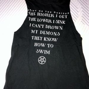 BMTH pentagram tank top 🖤